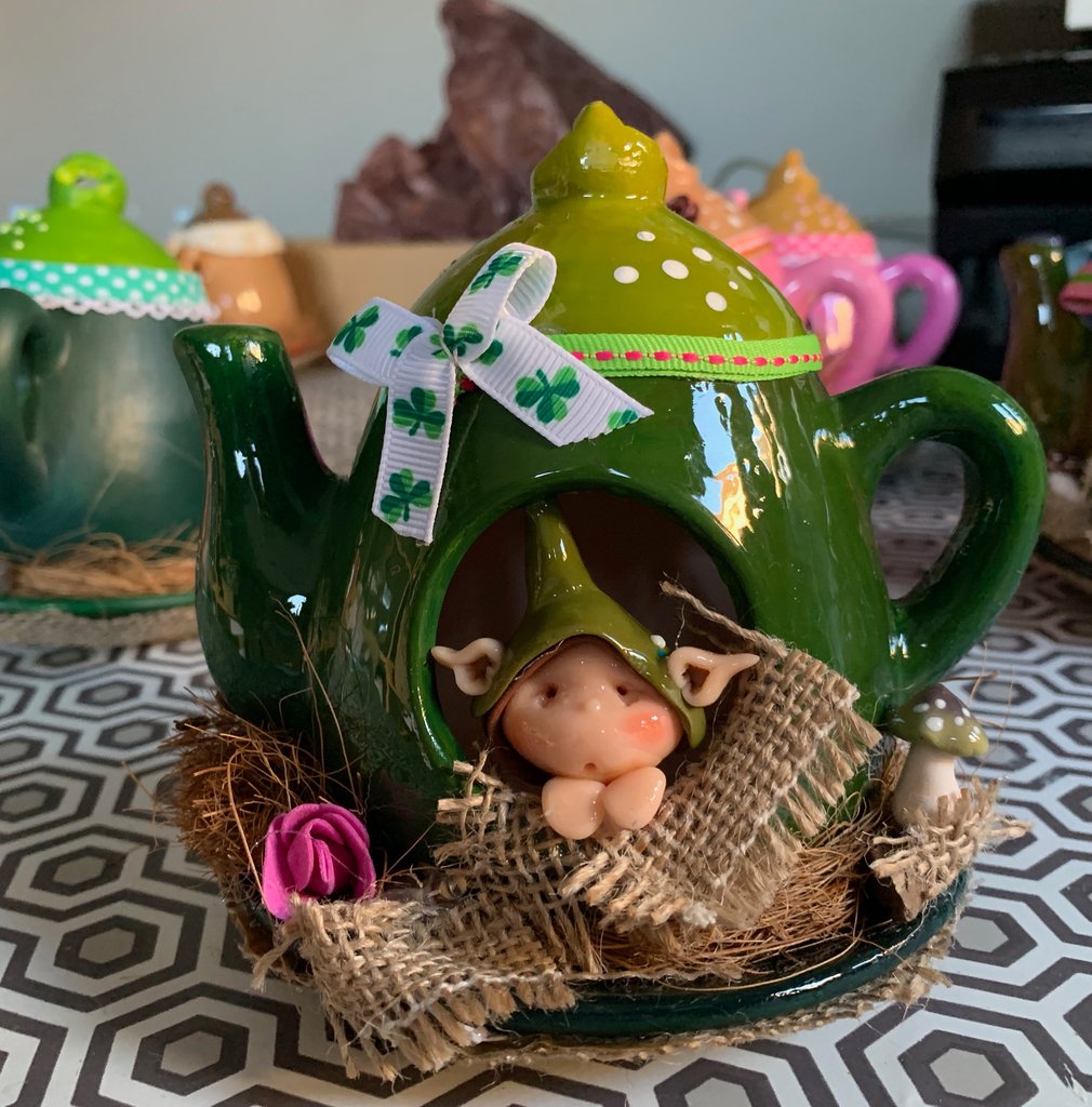 Fantasy Fairy Teapot Green Shamrock